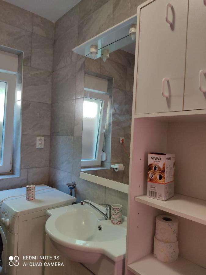 Apartmani Iva Sveti Juraj Extérieur photo